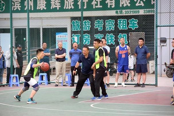 以他的全面